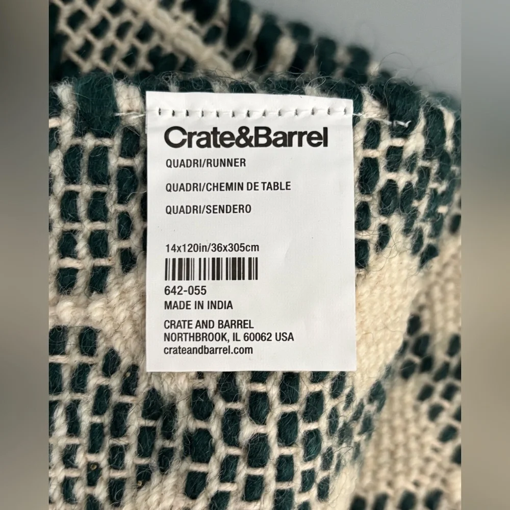 Crate&Barrel Green and Cream Textured Runner